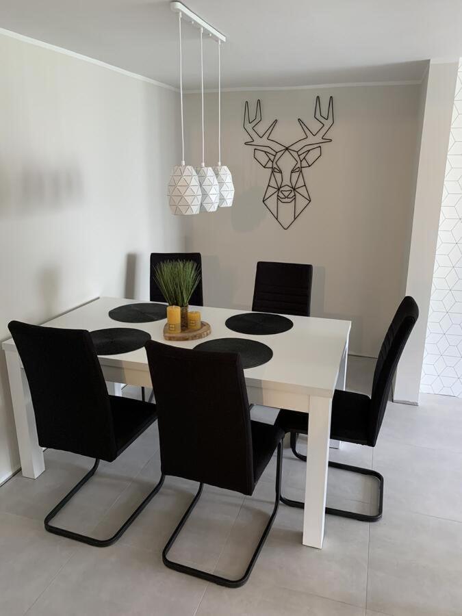 Apartament Mierzyn Miedzychod Bagian luar foto